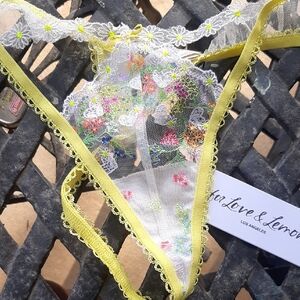 For Love & Lemons Yellow Floral Lace Thong XL , New With Tags GORGEOUS, Last One